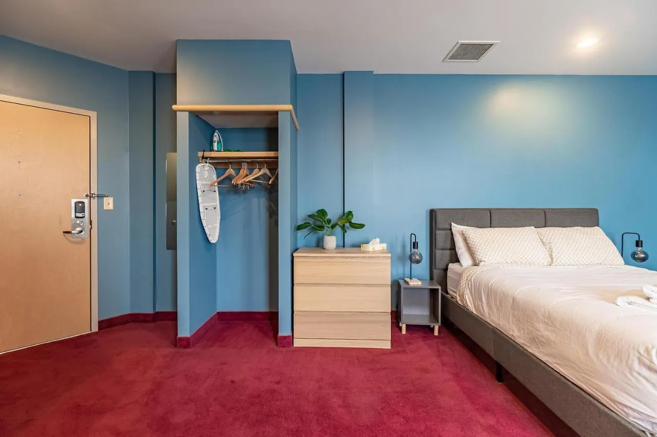 Old 300 Cushy Studio #406 With Ac Hotel Halifax Canada